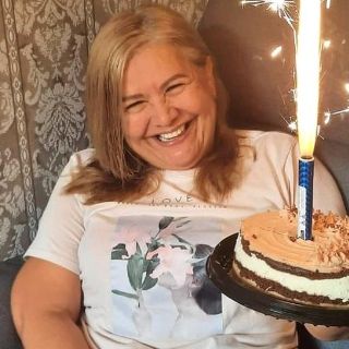 El testimonio de un hijo que ayuda a su madre a tener "una muerte digna" en Colombia