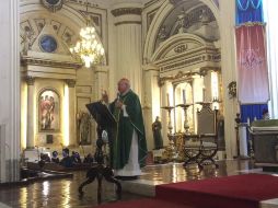 El cardenal Roble dijo que es inadecuado que en misa los párrocos utilicen un lenguaje con groserías. ESPECIAL