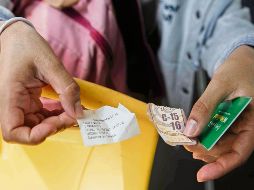 RUTA C-15. Entregan doble comprobante. Especial