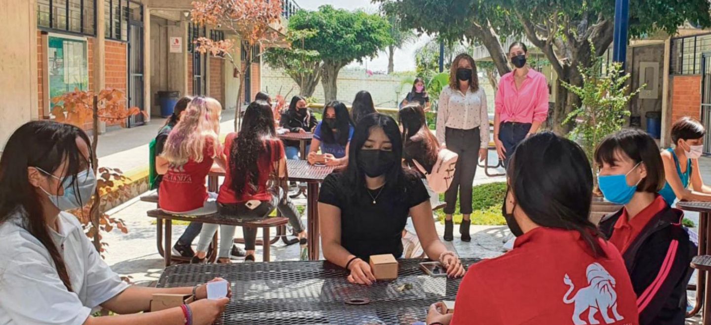 Proyecto.  El  SAT propone  que sea obligatorio  que los mayores de edad tramiten  su Registro Federal de Contribuyentes  a  partir del siguiente año. Especial