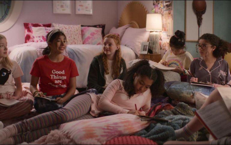 “El club de las niñeras: Temporada 2” se estrena este lunes en Netflix. ESPECIAL / Netflix