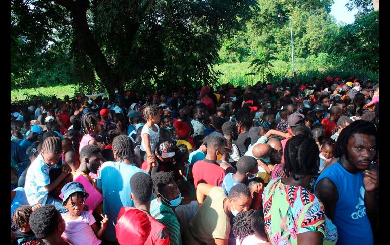 Pese al enorme volumen de personas que acudieron al lugar, hasta el momento no se han registrado incidentes violentos. EFE/J. Blanco