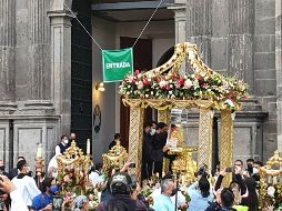 Este año, el atuendo de la virgen zapopana representa la historia de la Virgen. EL INFORMADOR / R. Bobadilla