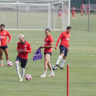 Viejo conocido estaría cerca de dirigir al Rebaño