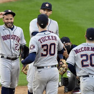 Astros aplastan a White Sox y van por el Campeonato de la Liga Americana