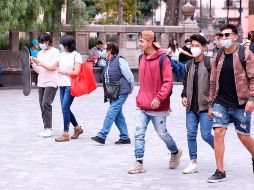 Detallan que al corte del 11 de octubre se han suministrado 107 millones 921 mil 674 dosis de la vacuna contra el COVID-19. EFE/C. Ramírez