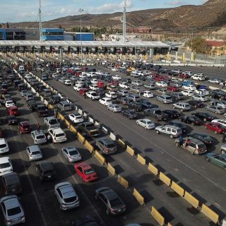 COVID: EU exigirá vacuna a extranjeros que entren desde México o Canadá por tierra o ferry