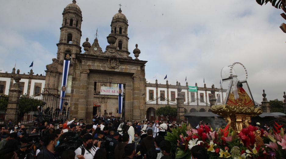 Pese a prohibición, 5 mil fieles acudieron a recorrido de la Virgen de Zapopan. EL INFORMADOR/A. Camacho