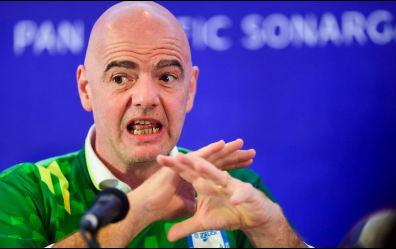 Según Infantino, muchos críticos dicen que sería perjudicial, pero los estudios de FIFA aseguran que el cambio no disminuiría la magia del torneo porque su frecuencia no afectaría su calidad y reputación. AFP / ARCHIVO