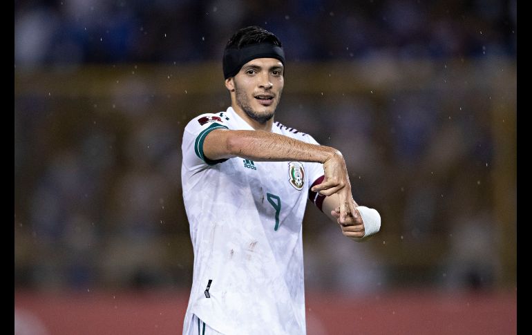 VUELVE AL GOL. Raúl Jiménez marcó desde los 11 pasos el 2-0 definitivo. IMAGO7