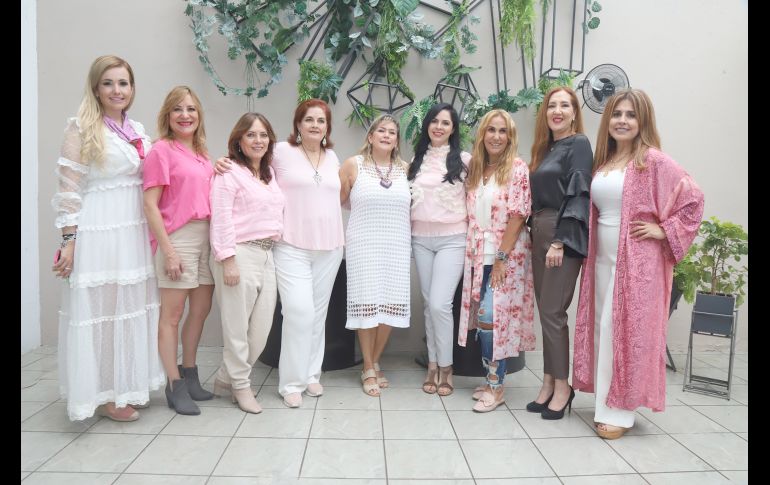 Ale Castañeda, Marina Carvallo, Sara González, Martha Lilia Silva, Emma Solórzano, Mónica Delgado, Gaby Enríquez, Adriana Padilla y Perla Castañeda. GENTE BIEN JALISCO/ CLAUDIO JIMENO