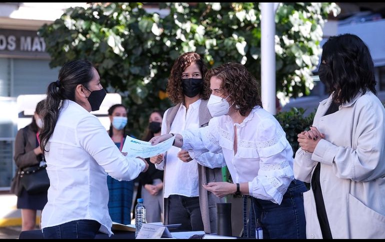 Las participantes recibieron becas para estudiar la certificación y así obtener la licencia del tipo C2. ESPECIAL