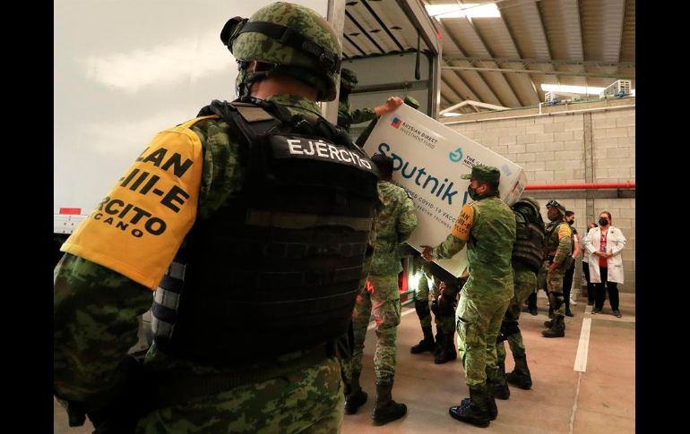 Aún no dan información sobre el inicio del envasado del biológico ruso en el país. EFE/L. Ramírez