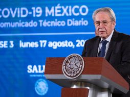 Alcocer detalla que 25 entidades del país han vacunado al menos con una dosis a las personas mayores de 18 años, lo que permitirá enfrentar de mejor manera la época invernal. SUN / ARCHIVO