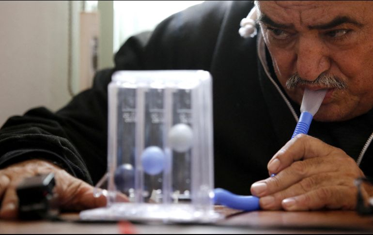 Desde el inicio de la pandemia se han recuperado de COVID-19 un total de 3 millones 108 mil 714 personas. AFP/ARCHIVO