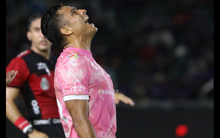 FRUSTRADOS. Los Rojinegros empezaron el partido con el pie izquierdo y les costó la derrota. IMAGO7