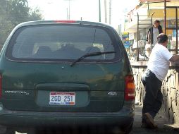 Los fondos que se obtengan por la regularización se quedará en los estados fronterizos del Norte para canalizarlo en tapar baches. EL INFORMADOR/Archivo