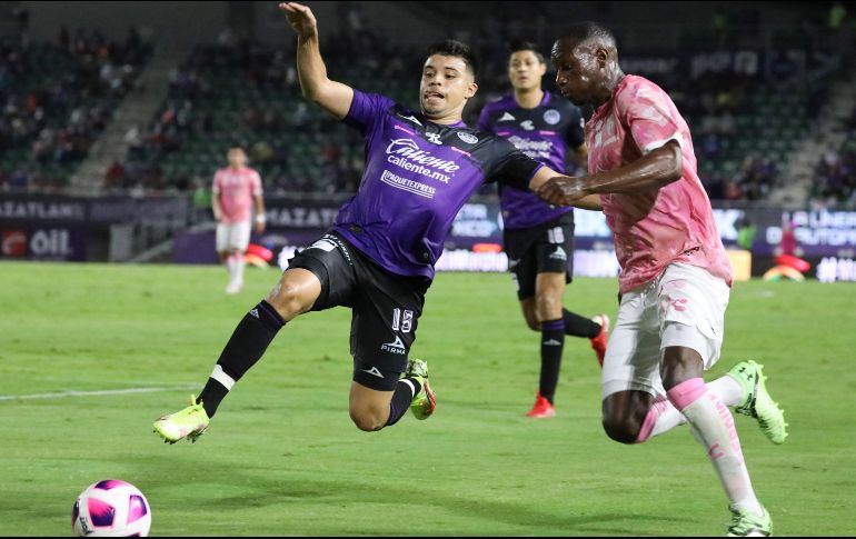 Los Zorros del Atlas dejaron ir una oportunidad para tomar el liderato del Apertura 2021 y el técnico Diego Cocca sabe que fallaron en el intento. IMAGO7