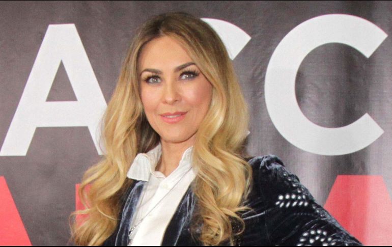 Cuando Aracely Arámbula sintió invadida la privacidad de sus hijos, estalló contra la prensa. SUN / ARCHIVO