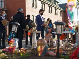 La visita de Trudeao se dio tras fuertes críticas por ignorar una invitación previa de la comunidad. AFP/A. Scotti-Office of the Prime Minister of Canada