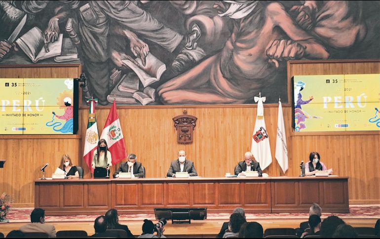 Presentaciones. Autoridades de la Feria y de la Universidad de Guadalajara presentaron los pormenores de esta edición de la FIL. EL INFORMADOR/ A. NAVARRO