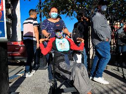 El Gobierno de México aplicará a este grupo únicamente la vacuna de Pfizer. EFE/L. Torres