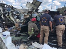 Personal de Protección Civil Jalisco fue requerido para la extracción de cuatro personas que estaban prensadas. ESPECIAL/PC Jalisco