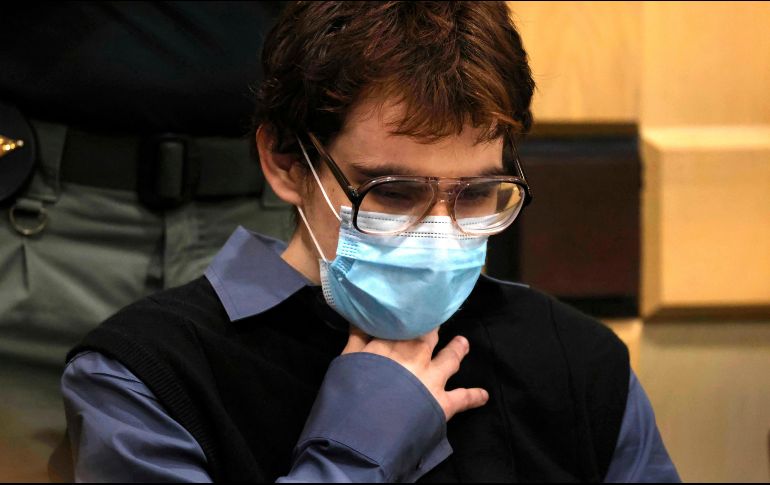 Tras la masacre ocurrida, Nikolas Cruz confesó el crimen y la defensa mostró interés de que se declarara culpable a cambio de que la Fiscalía dejara de pedir la pena de muerte. EFE