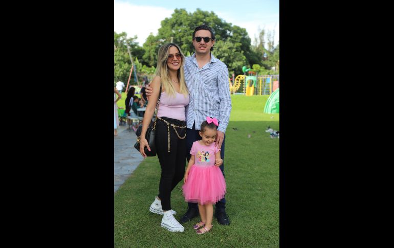 Luisa Pérez, Agustín y Agustina Levy GENTE BIEN JALISCO/CLAUDIO JIMENO