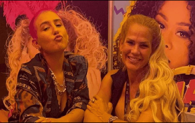 Niurka acompaña a Romina Marcos en la presentación de su sencillo 