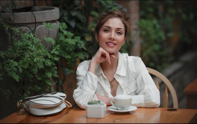 Cynthia Alesco participa en Vencer el pasado. ESPECIAL/ VICTORIA RUIZ/@victoriaruizfotografa.