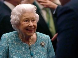La reina Isabel el pasado martes, cuando estuvao en una recepción a los líderes empresariales reunidos en Londres para la Cumbre de Inversión Global. AP/ARCHIVO