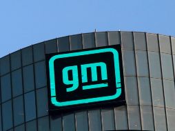 La industria automotriz mundial ha estado cerrando plantas de forma esporádica desde finales del año pasado debido a la escasez de semiconductores. REUTERS