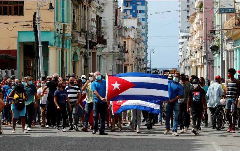 Pérez Fonseca lanzó piedras que causaron lesiones leves a un policía y daños menores a una patrulla. EFE/Archivo