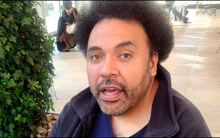 Wilfredo Laracuente, ex convicto que hace tres meses salió de una cárcel en Nueva York, EU, habla en entrevista. EFE / R. HERNÁNDEZ