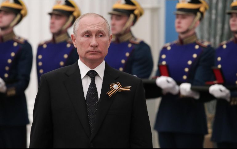 Desde el 2020, la constitución rusa prohíbe los matrimonios entre personas del mismo sexo, así como la adopción homoparental. EFE/ARCHIVO