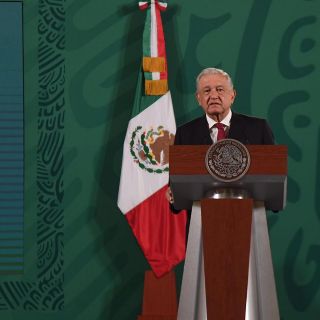 AMLO critica a la SCJN por quitar prisión preventiva a defraudadores