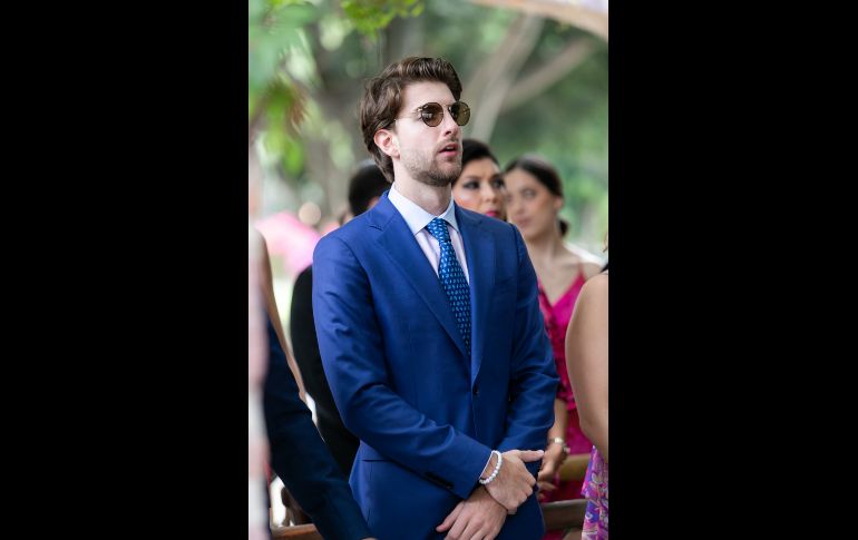 Vitorio Cova GENTE BIEN JALISCO /JORGE SOLTERO