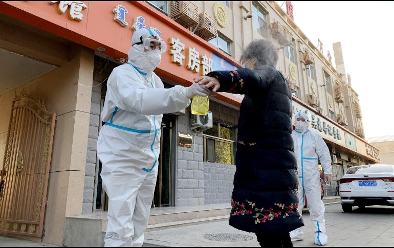 Las autoridades continúan su política de tolerancia cero contra el COVID. XINHUA/W. Jing