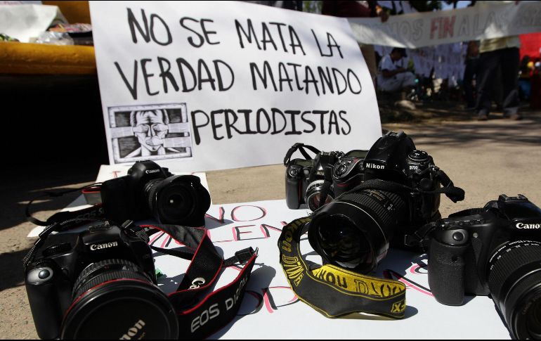 Compañeros exaltaron el trabajo periodístico de López Arévalo. EFE/ARCHIVO