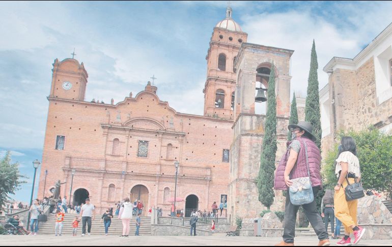 En el corazón. El primer cuadro de Tapalpa, con sus templos y mercados, ofrece un recorrido apacible a los aventureros. EL INFORMADOR/A. Camacho