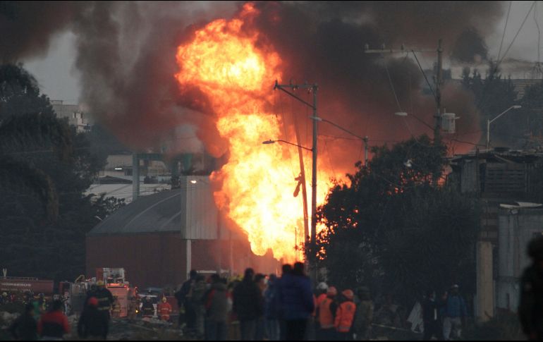 La madrugada de este domingo se registró una explosión en San Pablo Xochimehuacán. AP / P. Spencer