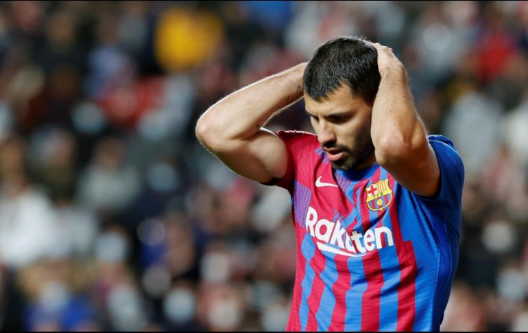 El argentino abandonó el Camp Nou en ambulancia el sábado, tras ser sustituido en el minuto 42 al sufrir un episodio de malestar torácico que le causó problemas respiratorios. EFE / ARCHIVO