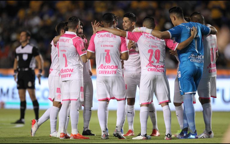 El Rebaño también anunció que otros dos futbolistas continuarán realizando trabajos de recuperación. IMAGO7