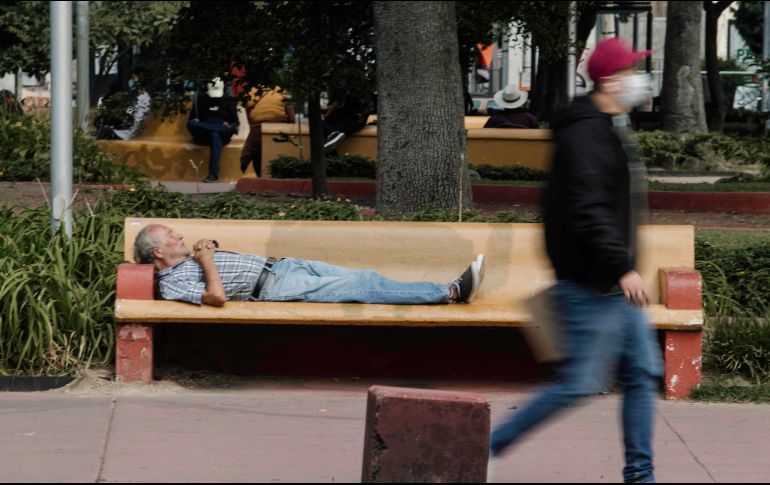Tan sólo en el Centro Histórico se han reportado hasta dos mil 500 personas viviendo en las calles. EL INFORMADOR/G. Gallo