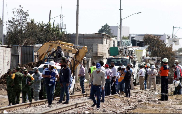 Se espera que en un lapso de dos semanas retiren escombros y lleven a cabo la demolición de casas habitación afectadas en su totalidad. SUN