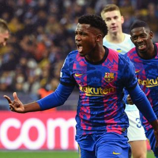 Ansu Fati le da vida al Barcelona en Champions