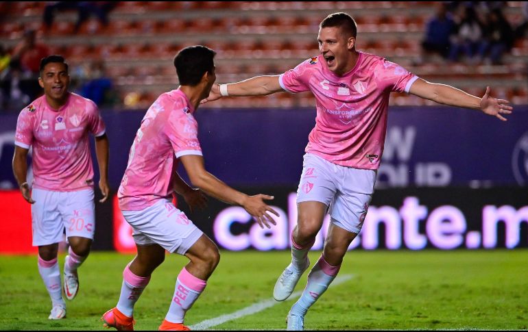 El Estadio Jalisco abrirá sus puertas en punto de las 21:00 horas para que la afición del Atlas vea a su equipo volar y enfilarse a la Liguilla. IMAGO7