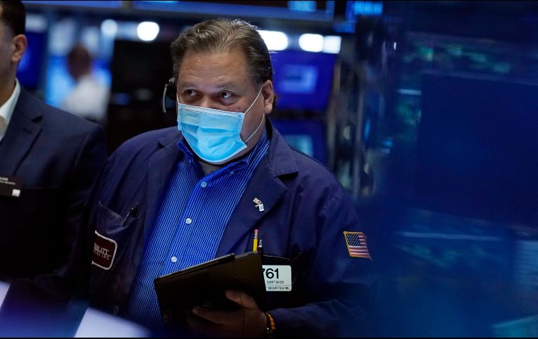 El Dow Jones subió un 0.29 % o 104.95 puntos, hasta 36 mil 157.58 unidades. AP/R. Drew