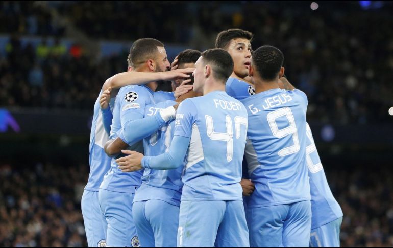 CLAVE. La victoria de este miércoles tranquiliza los ánimos en el Manchester City, justo antes de la importante visita del sábado al Manchester United en el derbi de su ciudad. EFE/M. HAROUN